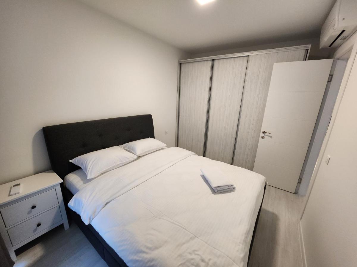 Grand Look & Best Location For Business On บูคาเรสต์ ภายนอก รูปภาพ